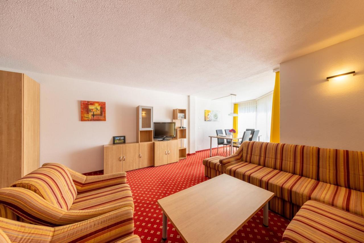 Apart Holidays Моршах Екстериор снимка