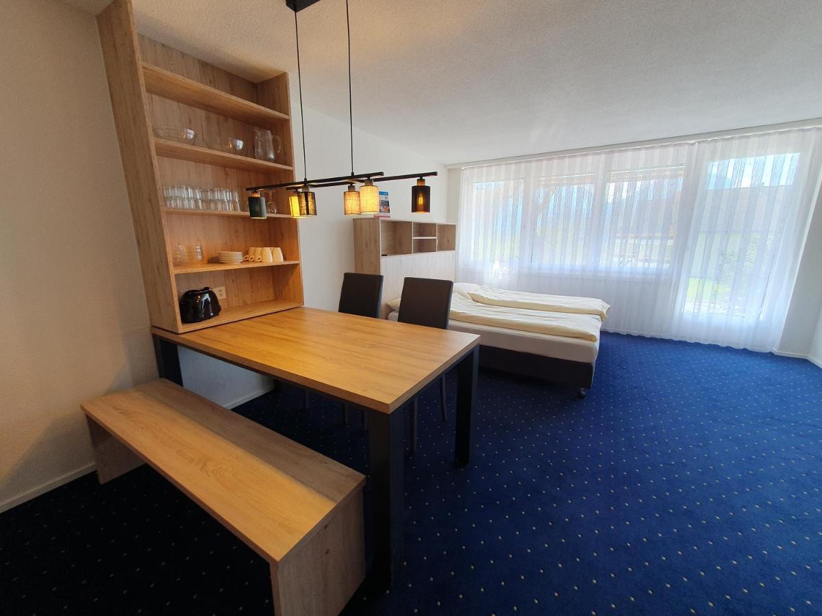Apart Holidays Моршах Екстериор снимка