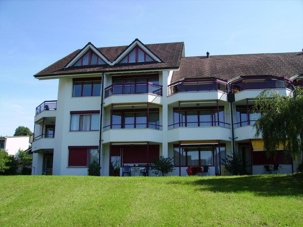 Apart Holidays Моршах Екстериор снимка